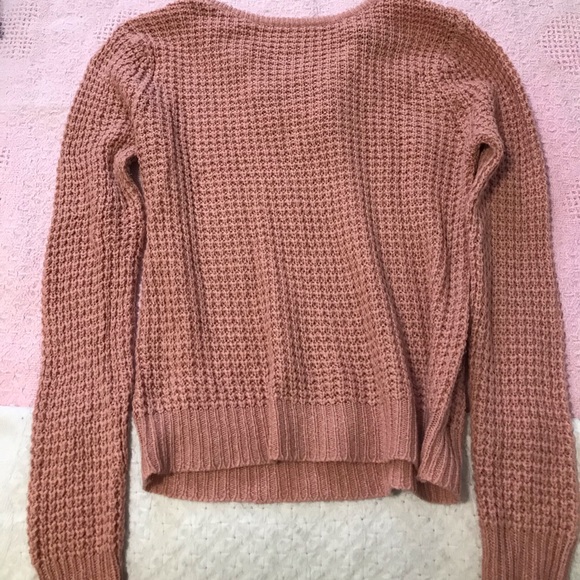 sweater - Picture 3 of 4